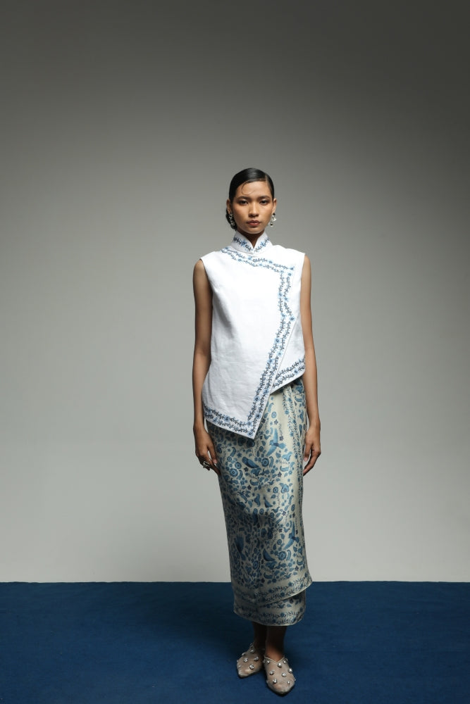 [Pre-Order] PURANA SLEEVELESS JANGGAN TOP TROPIPELAGO - WHITE