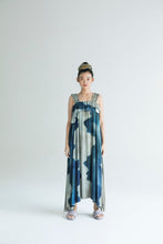 PURANA WHINA DRESS