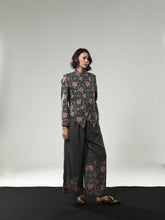REGAL BLOOM JANGGAN BAKUNG JACQUARD BLACK