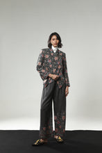 REGAL BLOOM JANGGAN BAKUNG JACQUARD BLACK