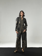 REGAL BLOOM JANGGAN MERPATI JACQUARD BLACK