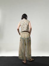 REGAL BLOOM LONG PANTS FRAMED MERPATI BEIGE