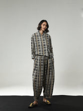 REGAL BLOOM LONG PANTS PARANG TARTAN GOLD