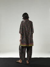 REGAL BLOOM OUTERWEAR PUSPA JACQUARD EMERALD