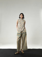REGAL BLOOM SLEEVELESS JANGGAN MERPATI JACQUARD BEIGE