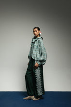 PURANA RUFFLE NECK TOP TROPIPELAGO JAPAN WAVE BATIK -  EMERALD