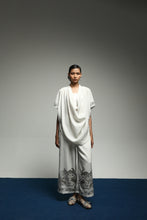 [Pre - Order] PURANA DRAPPED TOP OFF TROPIPELAGO JUNGLE - OFF WHITE