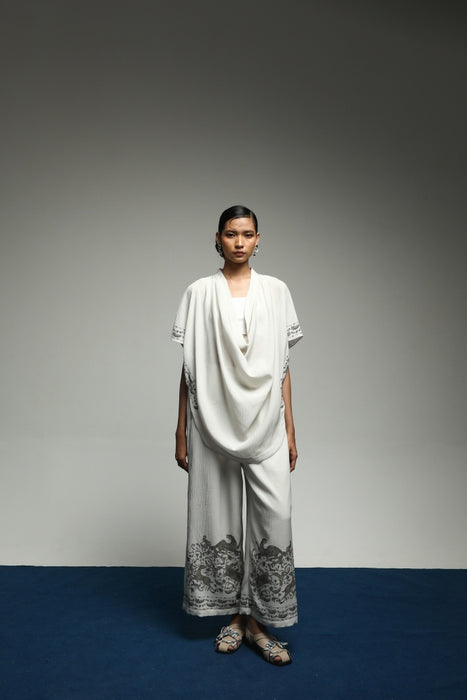 [Pre - Order] PURANA DRAPPED TOP OFF TROPIPELAGO JUNGLE - OFF WHITE